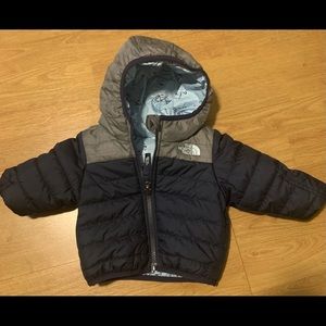 Navy Blue reversible North Face 3-6 M